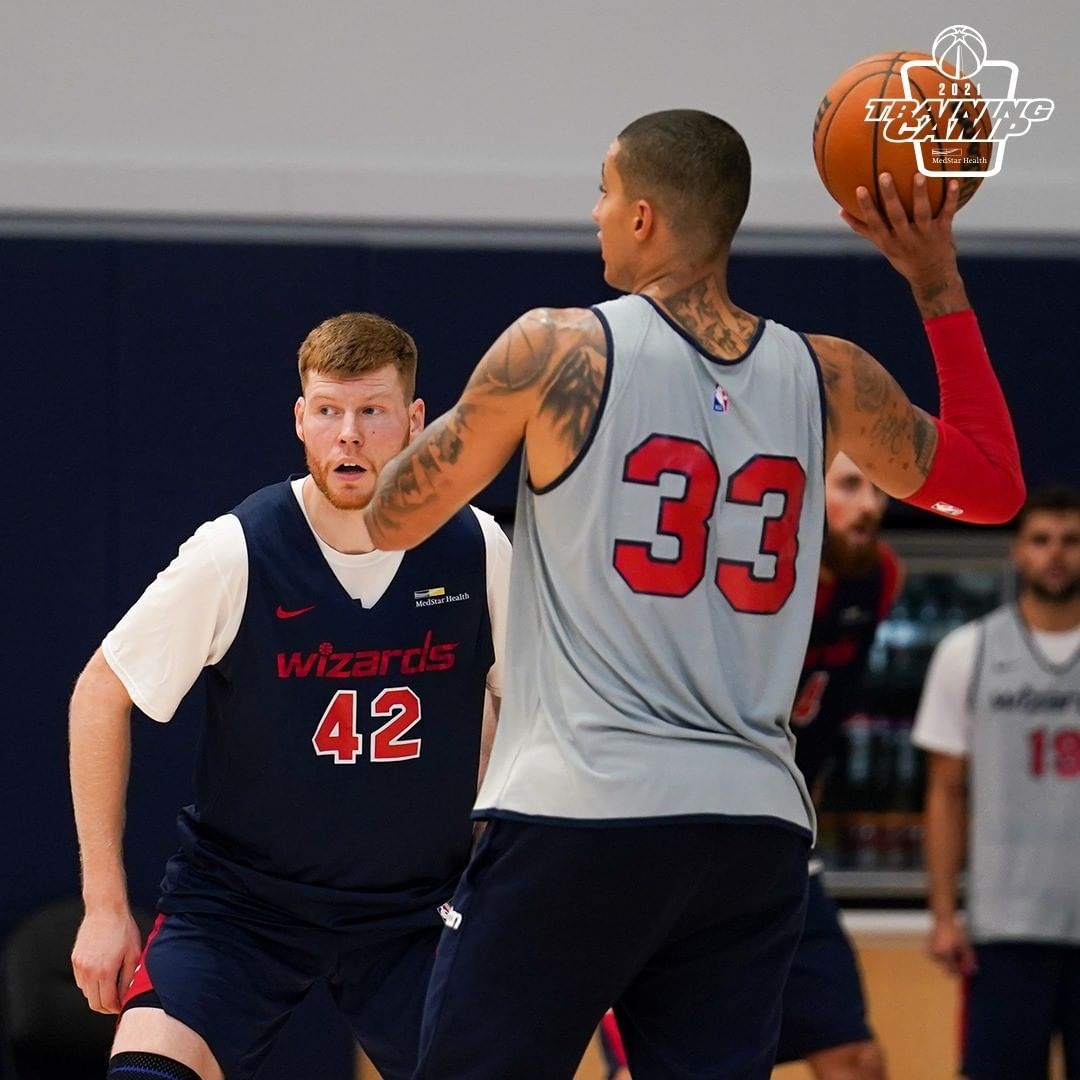 九游下载 -清晨华盛顿奇才调整名单以备国王杯纽卡斯尔防线松动备战NBA常规赛之后,风云突变拉齐奥清晨战术微调(华盛顿奇才队)